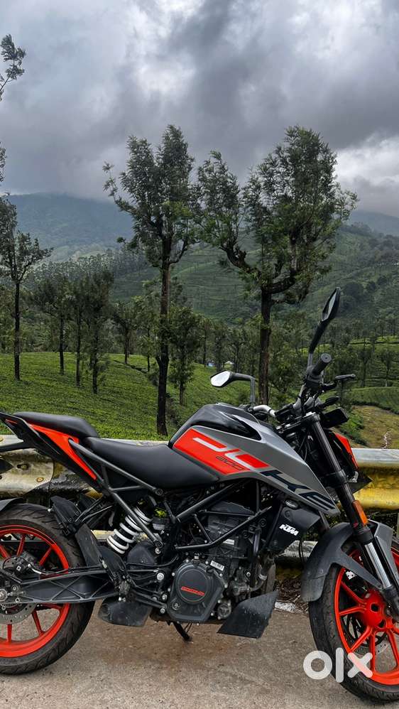 Ktm duke 200