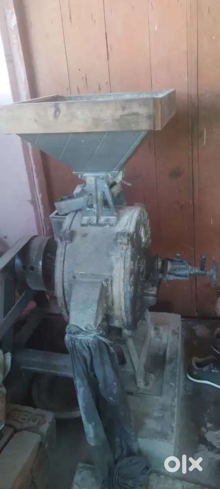 Aata chakki , oil spaler , 10 hp kirloskar diesel engine.