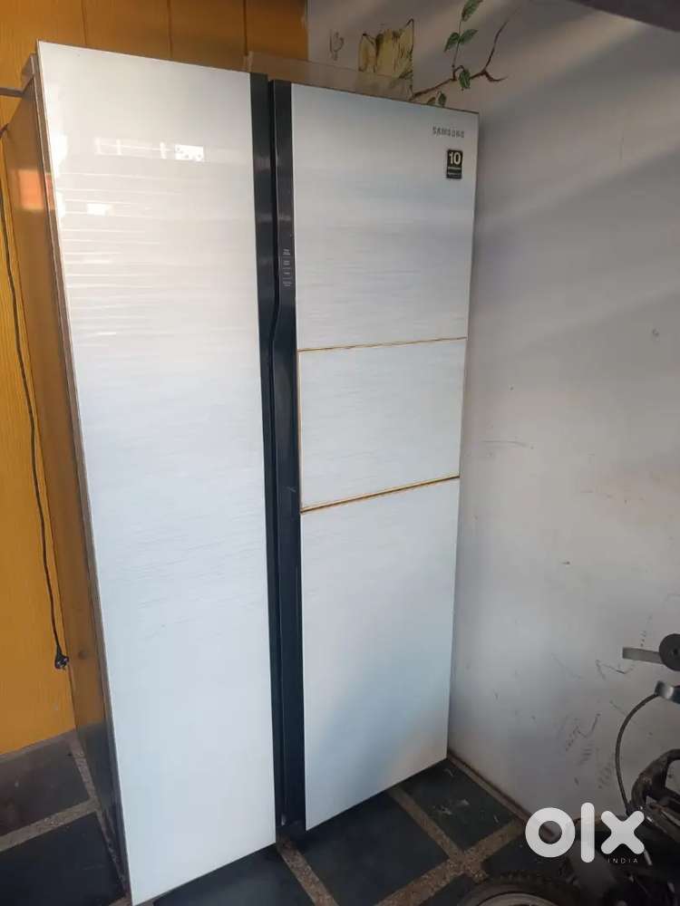 Samsung 591 litter 3 doar fridge,Bajaj room heater,chair swing