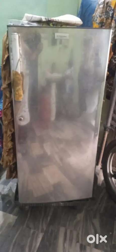 Electrolux fridge