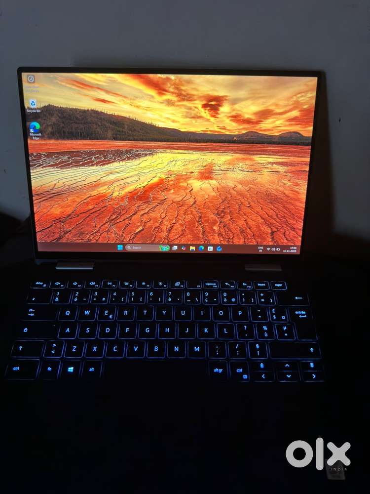 Dell xps 13 7390 2in1 laptop