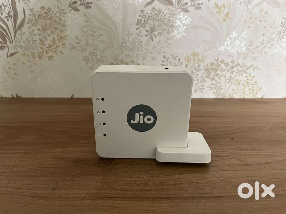 Jio Wi-Fi Mesh Device JCM0112, AC1200 Dual Band