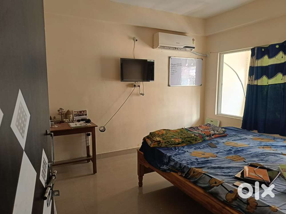 2 BHK Flat