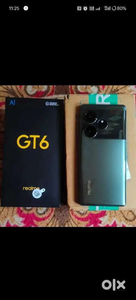 Realme GT6