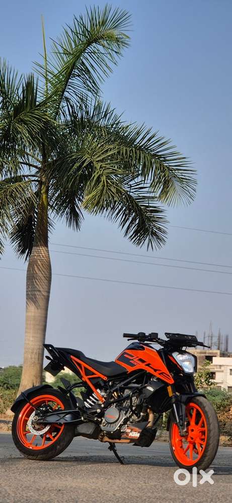 DUKE 200 KTM