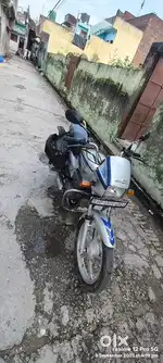 One hand use