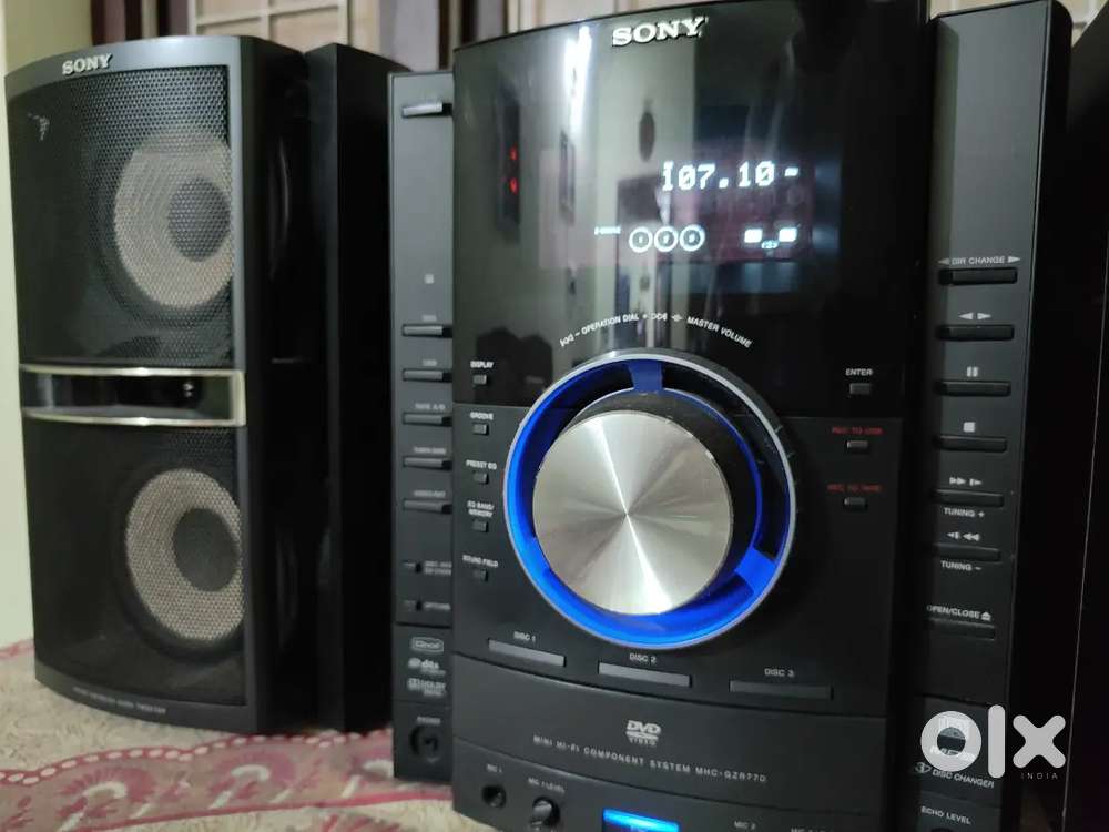 SONY HCD-GZR77D  3 DVD Changer with remote
