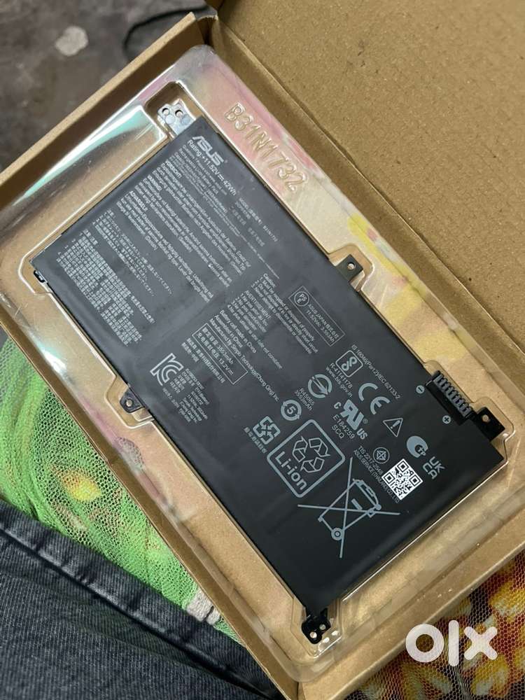 Asus leptop bettery model B31N1732