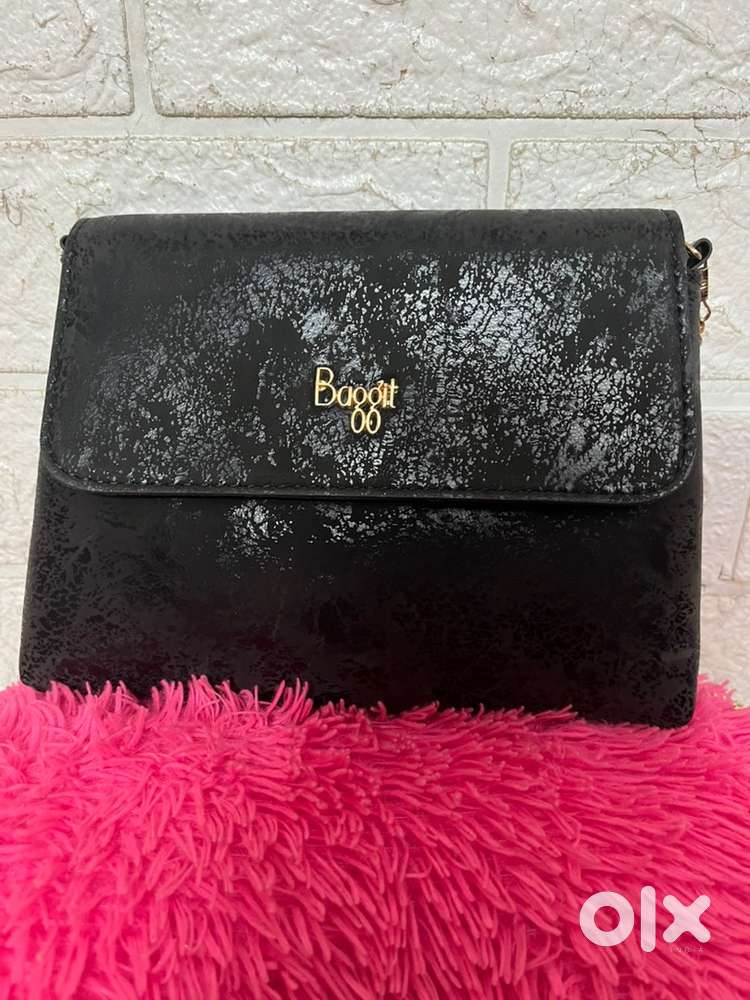 Brand New Baggit Sling Bag with Chain