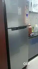 Samsung refrigerator double door good condition 266lit capacity
