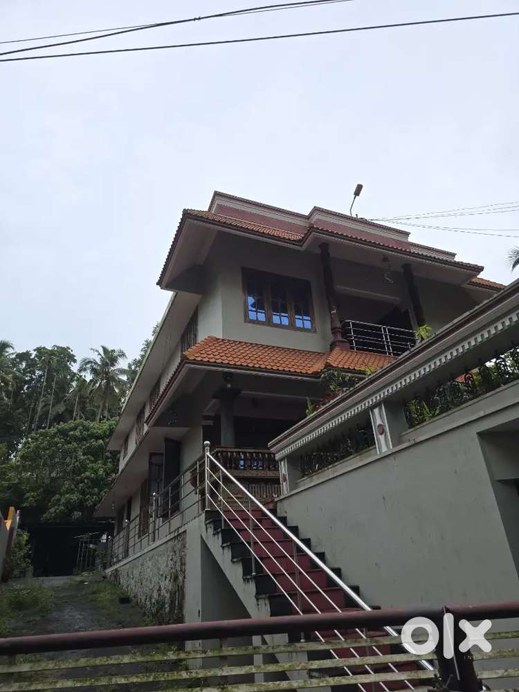 House form Rent near Chavadimukku