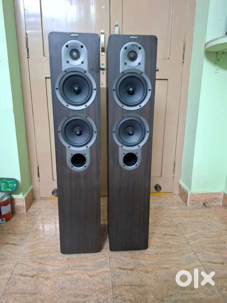 JAMO S 426 Tower speakers