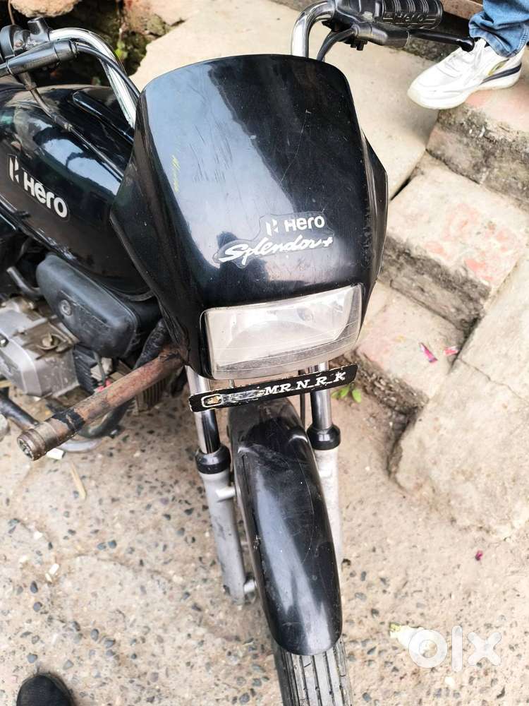 Splendor black model