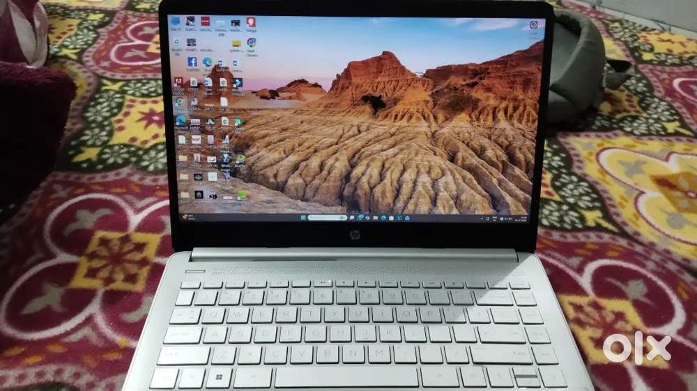 Hp 14s intel core i3 11th generation 8gb/256