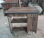 Medium Size Computer Table Available At Factory Rate In Surat