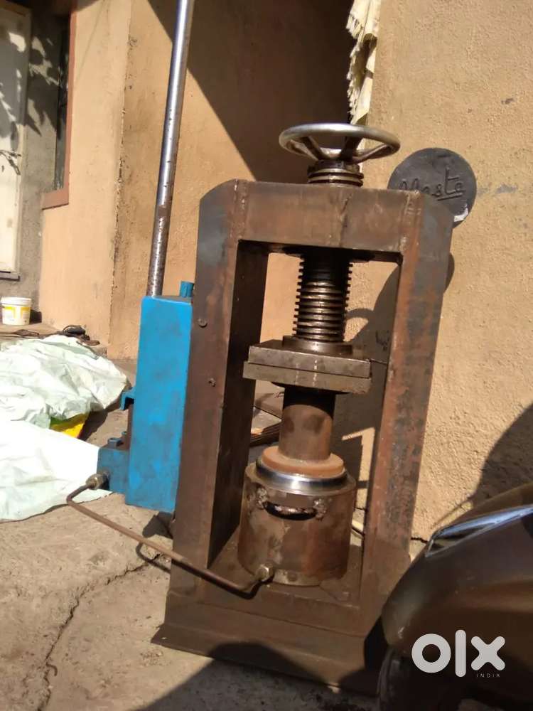 Hand operated CTM MACHINE