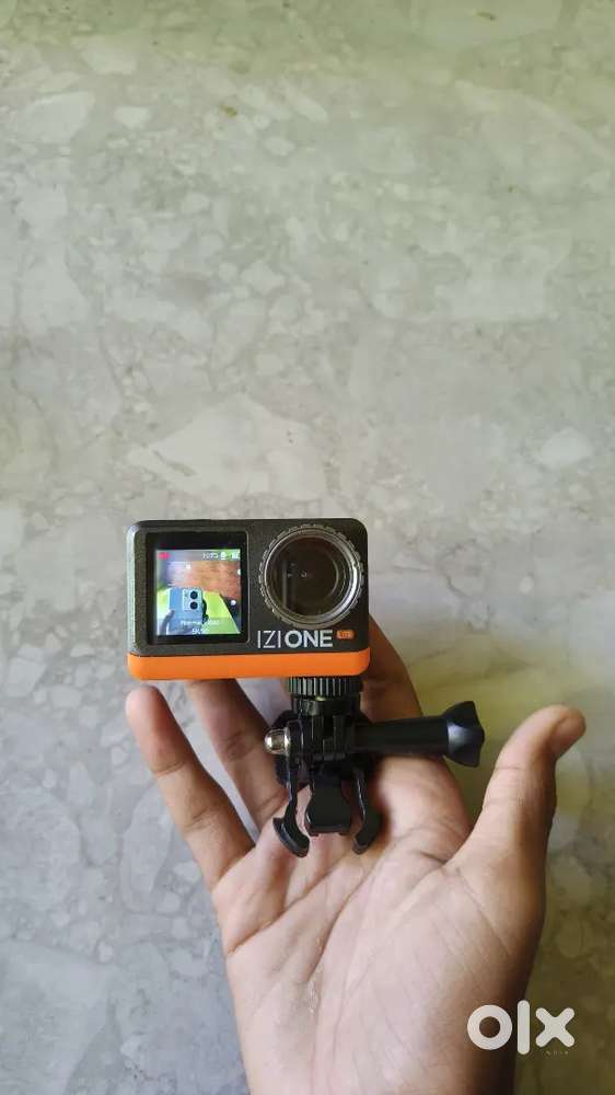 IZI ONE LITE action camera urgent sell