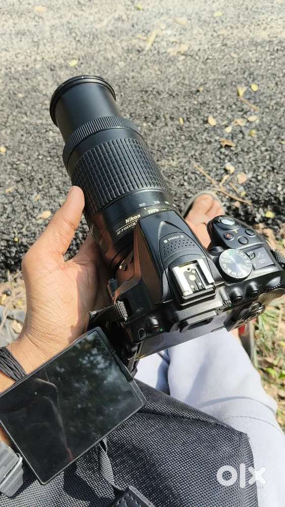 Nikon 5300 D with 2 lance