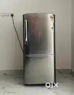Samsung 183L Refrigerator (Almost New, 11 months old)