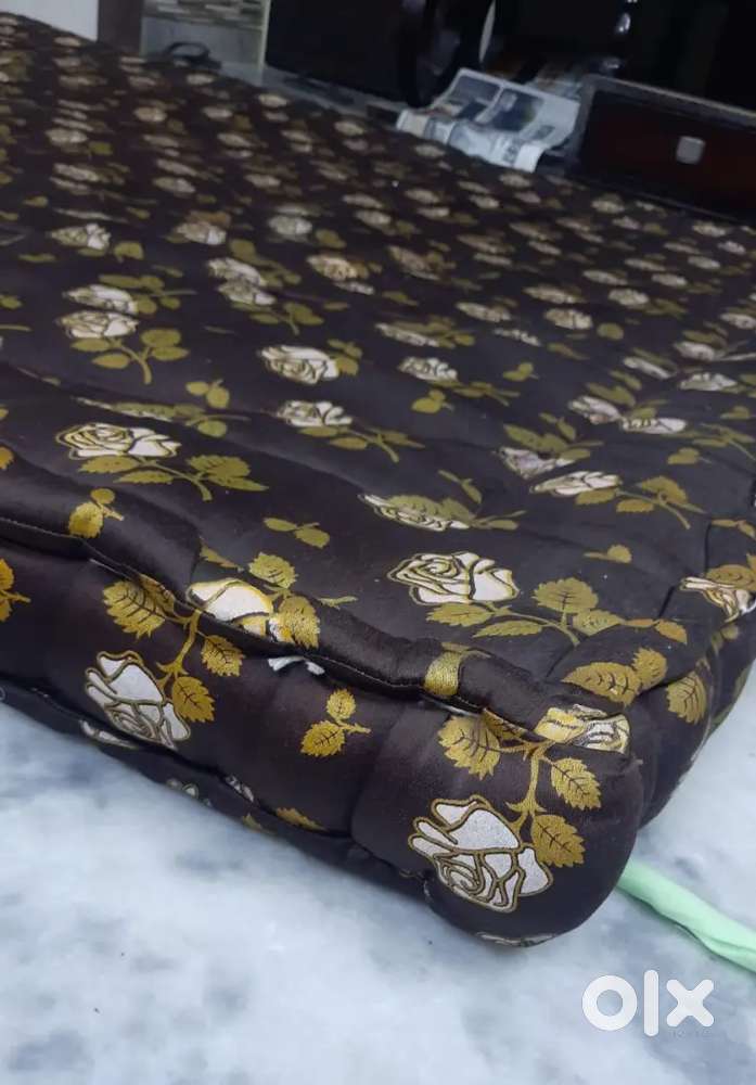 Double bed Mattress