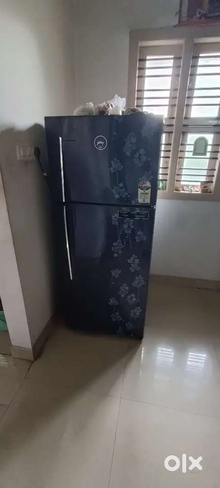 Godrej 250 ltr double door good working fridge