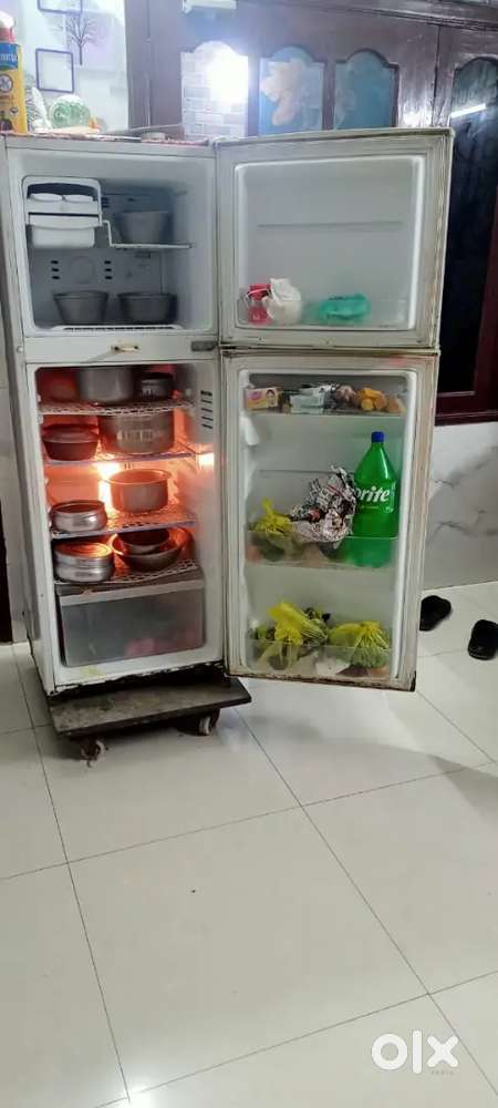 Good condition double door LG refrigerator
