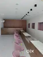 Showroom for RENT
