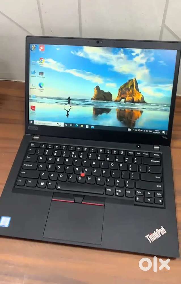 Lenovo ThinkPad T490 (i5 8th Gen)  8GB/256GB nvmeSSD  MS Office 2021
