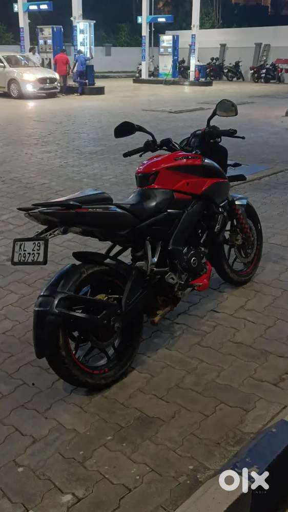 pulsar ns200 2019 abs
