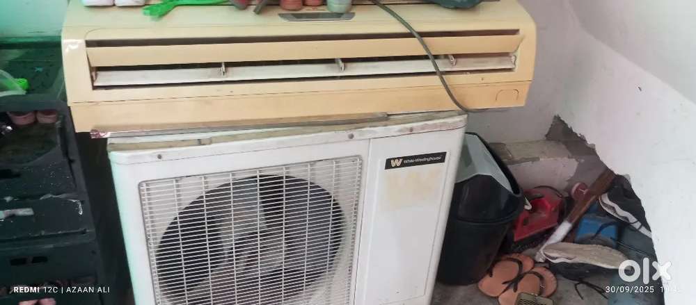 Split ac hot and Cold 2.0 tr