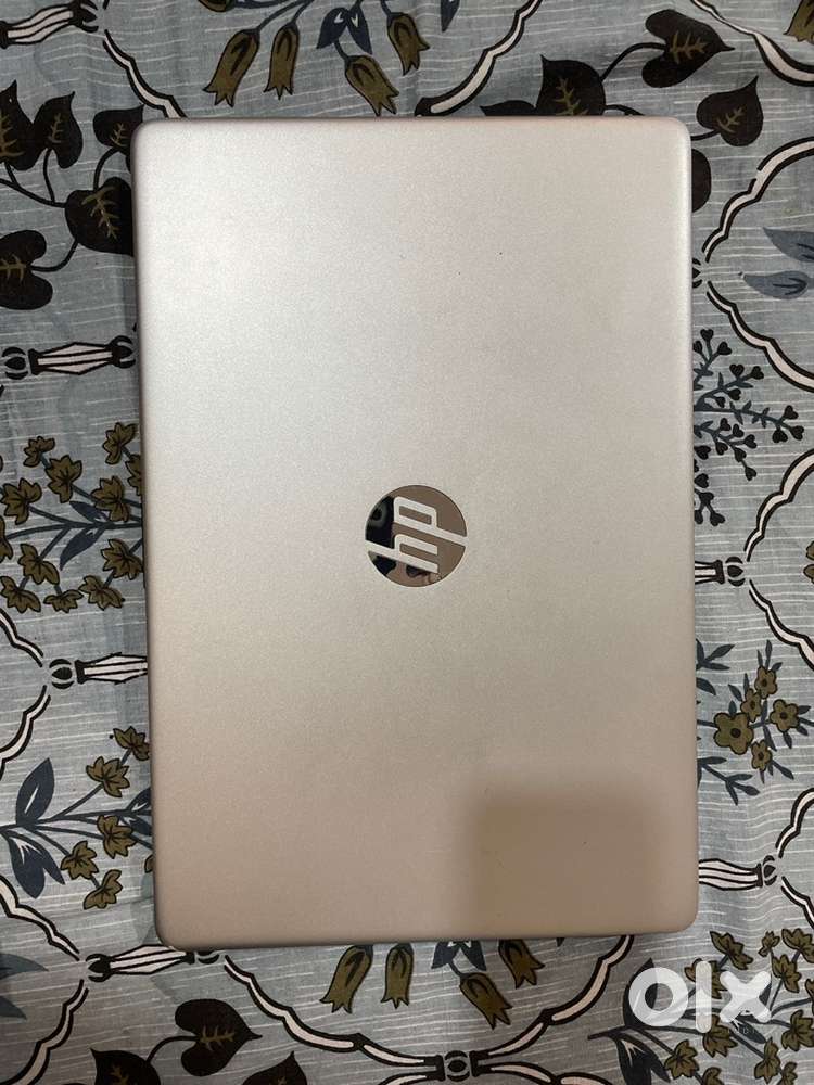 HP Laptop Ryzen 5