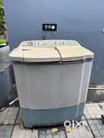 Properly working washing machine in good condition
