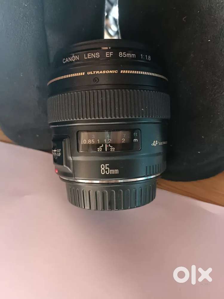 Canon EF 85 mm f/1.8 USM Prime Lens for Canon DSLR Camera - Black