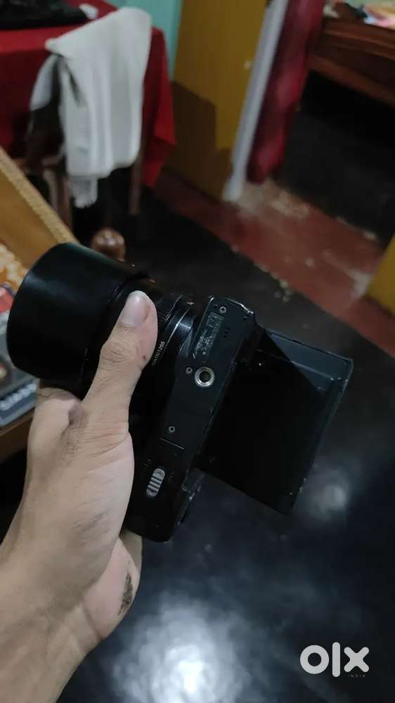 Sony Alpha 5100 slr mirror less prime lens 56mm Viltrox