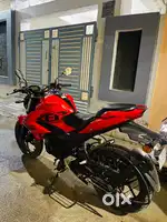 Gixxer 155 cc with neat condition less driven with all documents