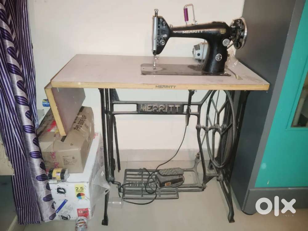 Sewing machina merritt
