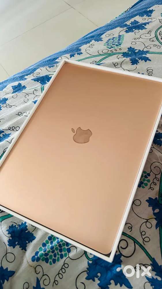 Urgent sell - Macbook