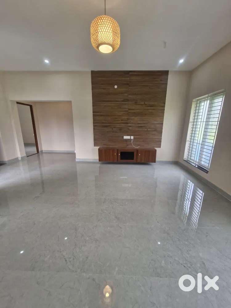 Kinathukadavu - 2Bedroom House with Interiors