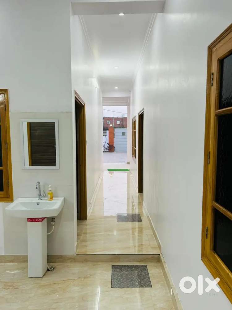 Fully furnished with ac fridge gijer