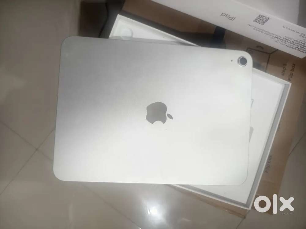 iPad 11th Gen (A16, 2025) – Brand New Condition, Immediate Sale