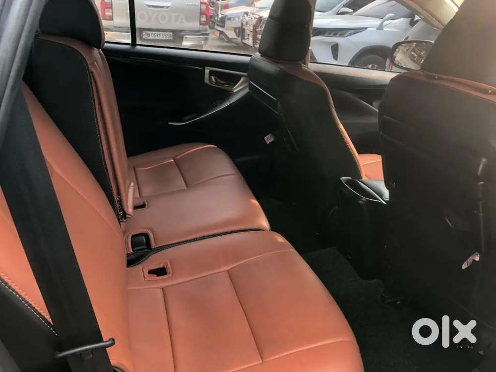 Toyota Innova Crysta 2018
