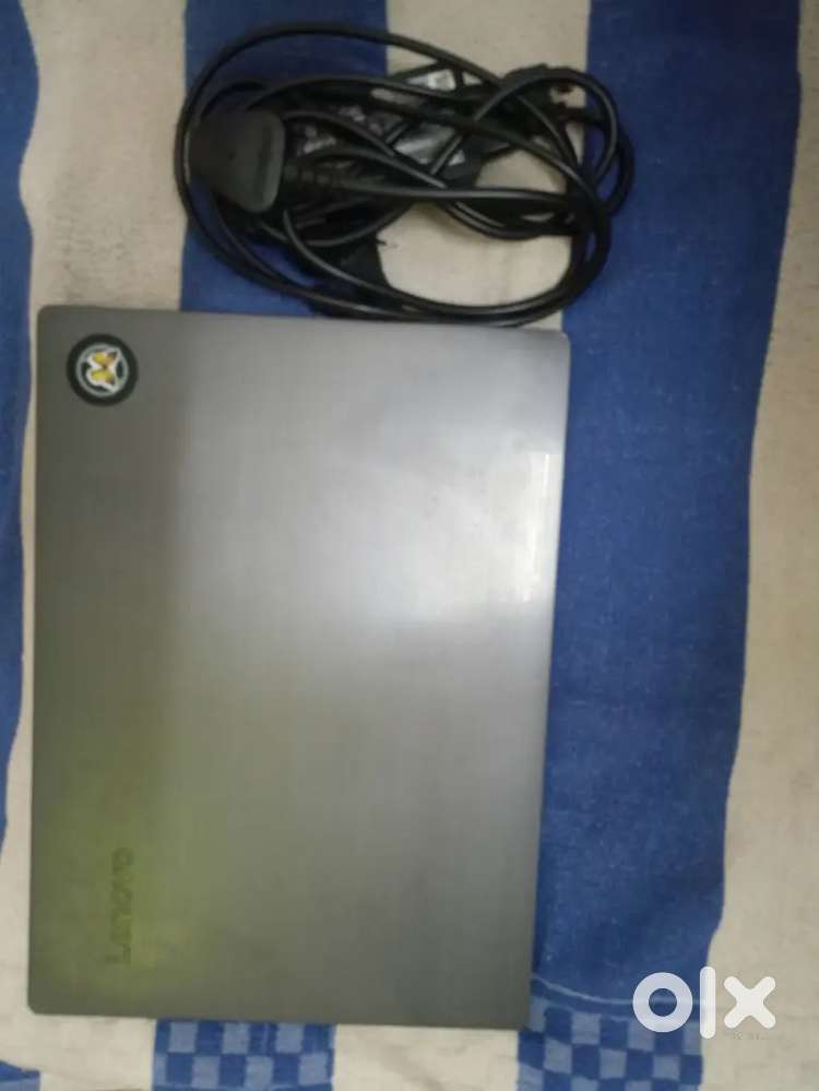 Lenevo V330-14lkm) Lepatop Good  condition