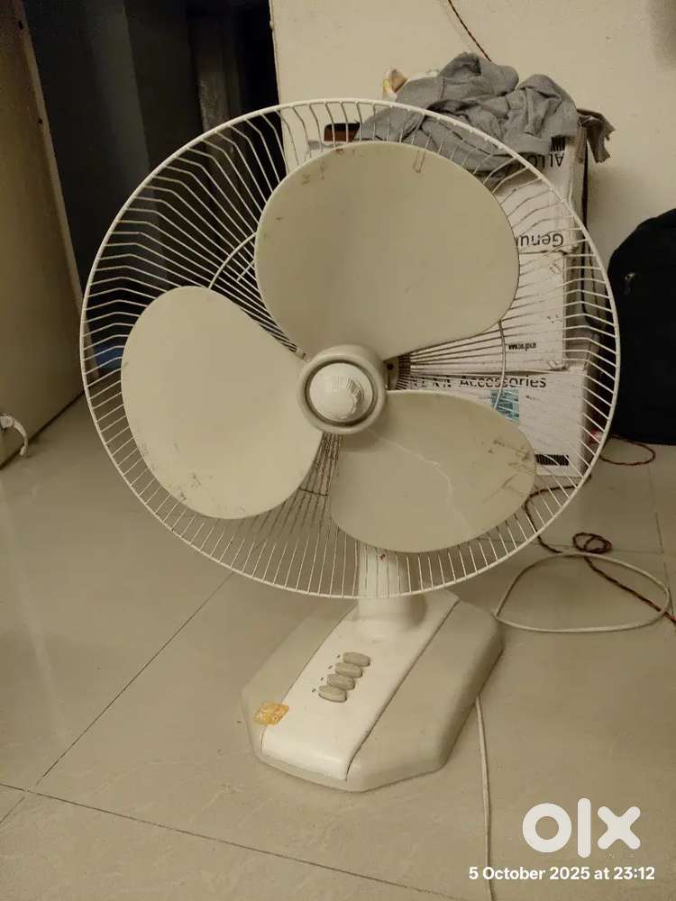 Table fan selling