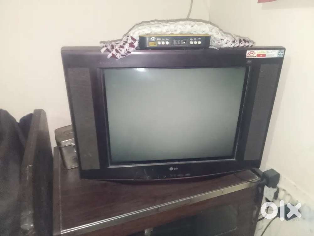 L G TV box frame only  21 inc display