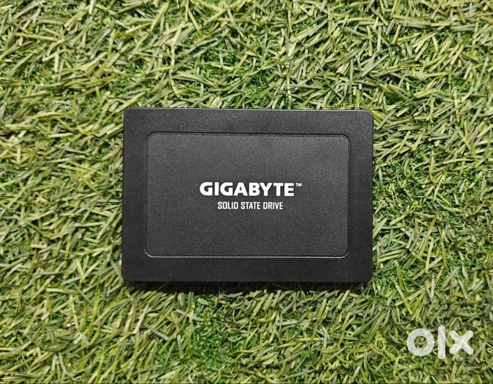 ◼ Gigabyte 512GB SSD