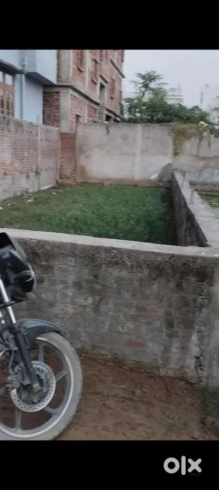 1020 sqft Land for sale gola road