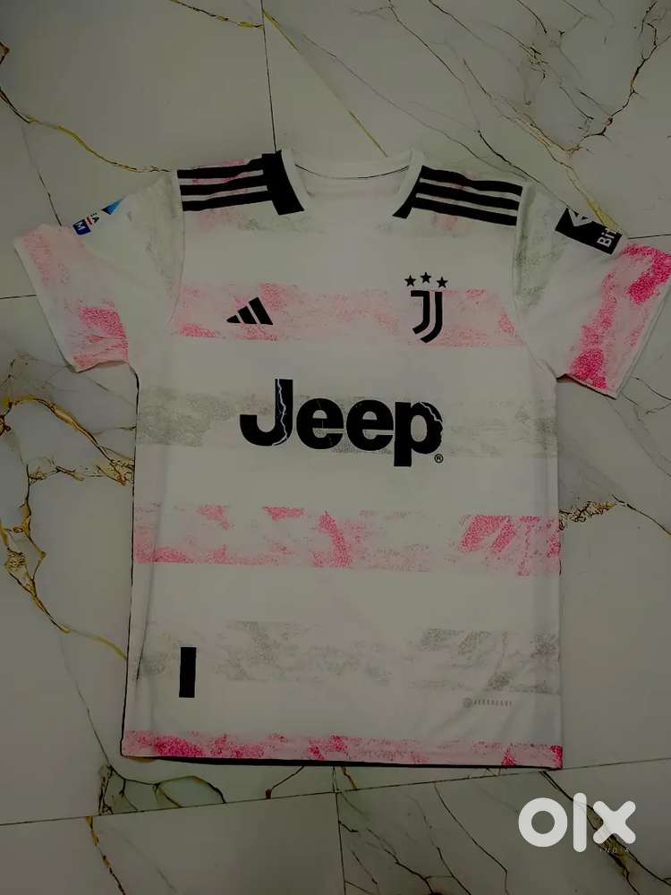 Addidas Juventus away jersey