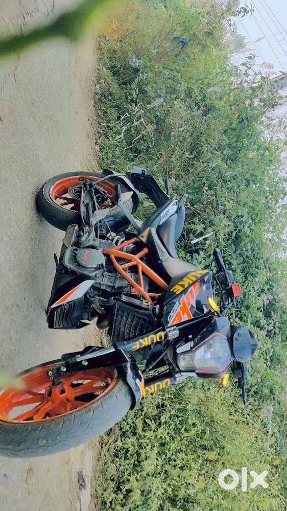 Koi kaam nhi hai arjun saal he