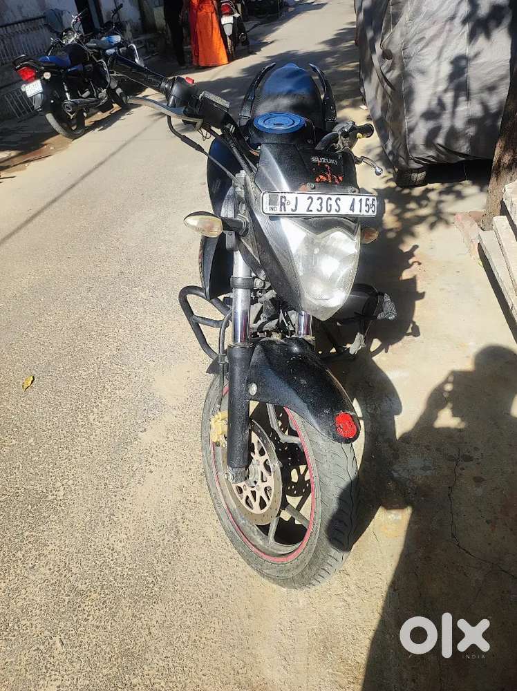 Gixxer 155 with good conditions 2nd owner ,part original,non-acidental