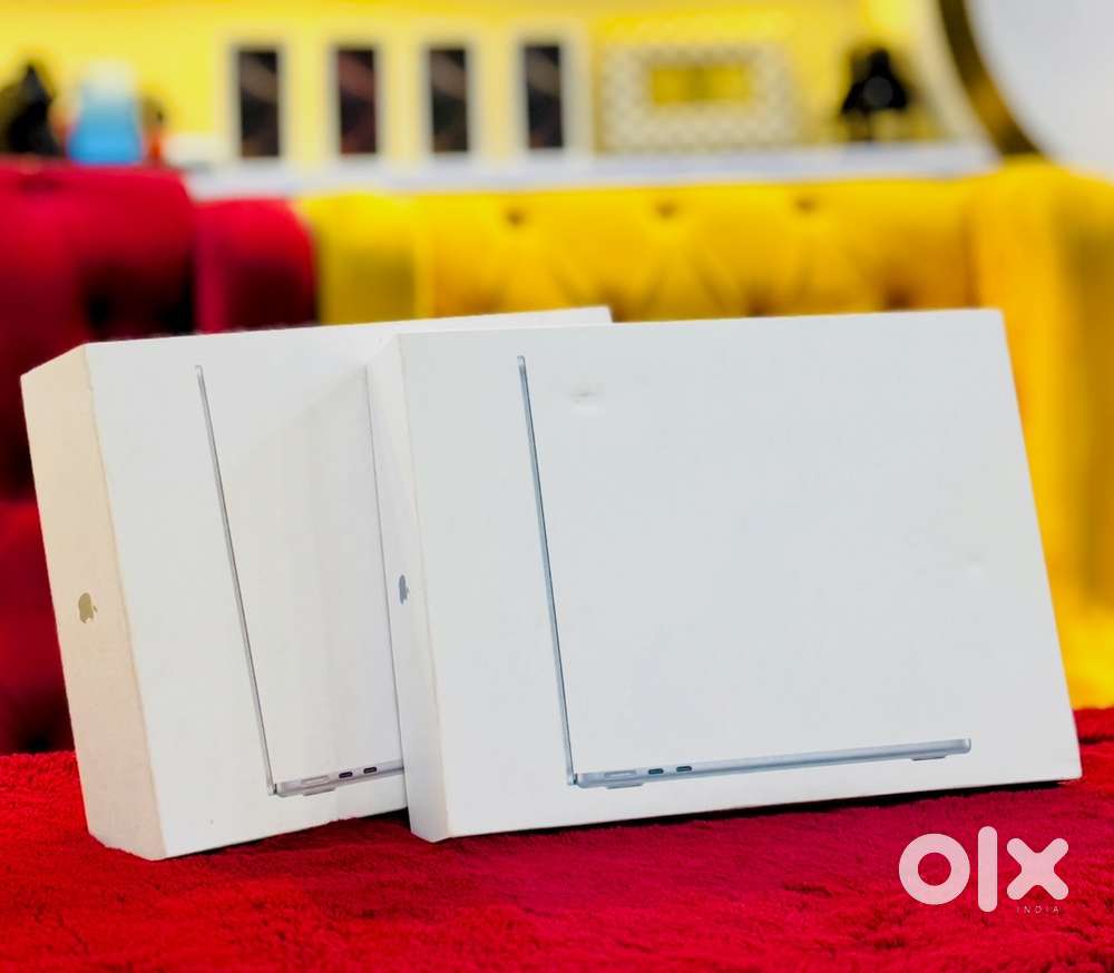 MACBOOK AIR M4 16/256GB SEALLED WITH ONE YEAR WARRANTY BILL